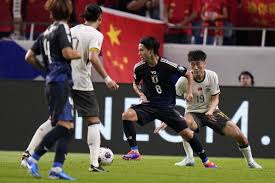 雄鹿旧将或成今夏交易热点，朱·霍勒迪未来引发广泛讨论.